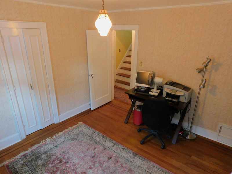 «Здесь был зачат будущий президент США» - на продажу выставили дом, где вырос Трамп. Что внутри?