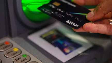 Лукашенко разрешил СК и МВД на 10 дней блокировать счета белорусов. Когда?