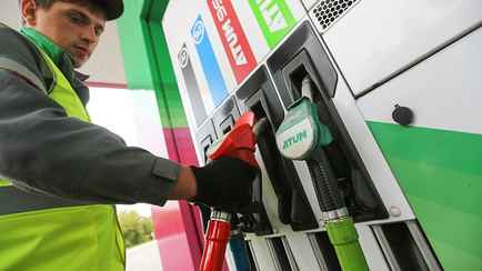 Совмин предложил повысить акцизы на сигареты, алкоголь и бензин в 2025 году. На сколько?