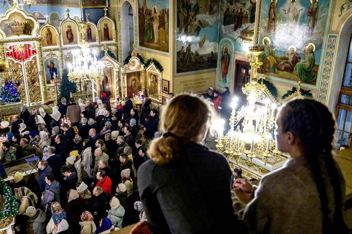 «Не диета» - Священник объяснил, в какие дни можно ослабить Рождественский пост