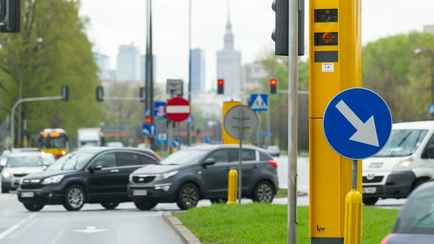 В соседней с Беларусью стране с недавних времен штрафуют даже за 1 км/час превышения. На сколько?