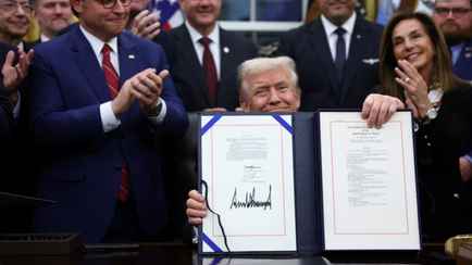 Трамп подписал закон, прервавший самый долгий правительственный шатдаун — «Так управлять страной нельзя»