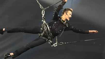 «Зачем ему ходунки?» — Шоу Билана в Минске разделило TikTok на два лагеря