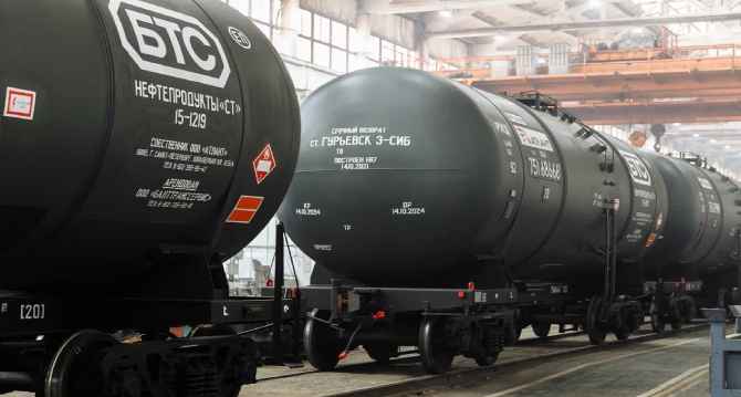 Беларусь в 47 раз увеличила поставки бензина в Россию