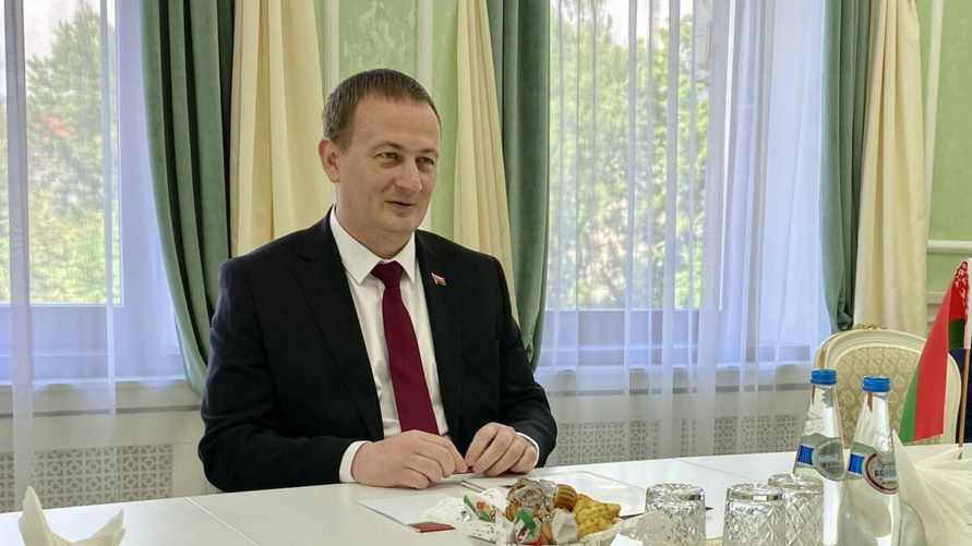 Совмин Беларуси получил расширенные права вводить санкции против "недружественных" стран и людей