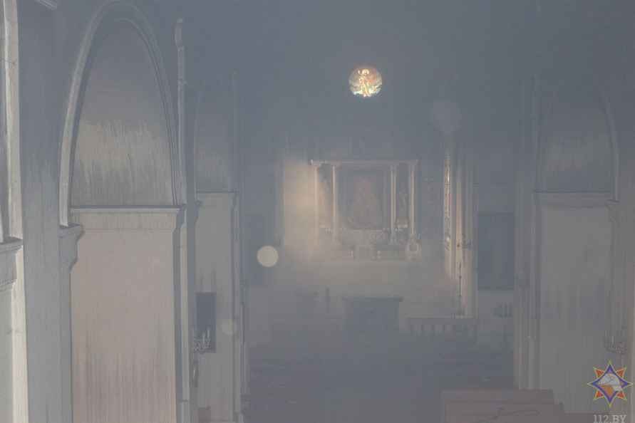 В МЧС назвали причину пожара костёла под Гродно