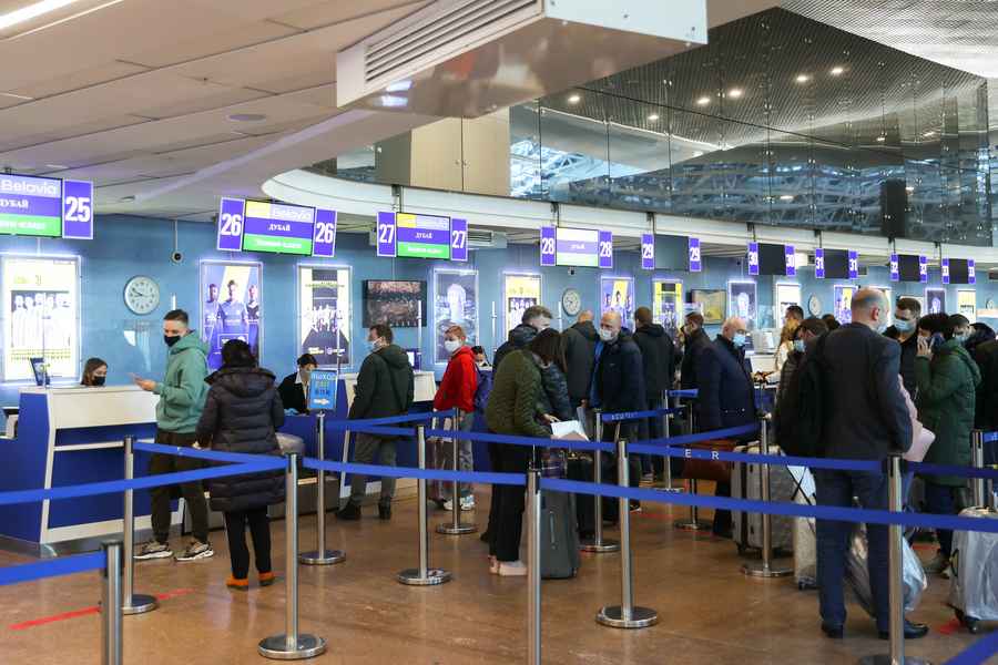 Минский аэропорт напомнил, кого не допустит к полетам — «Чтобы новогодние праздники прошли спокойно»