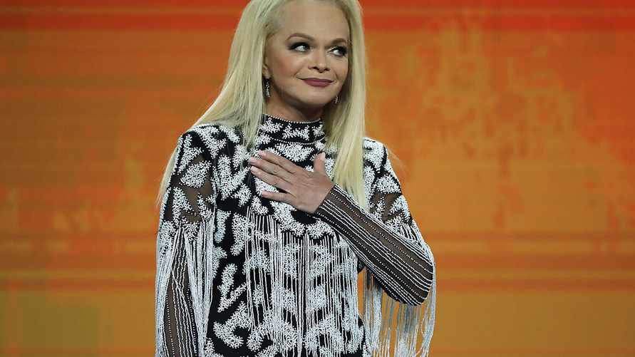 Верховный суд обязал выселить Долину из квартиры