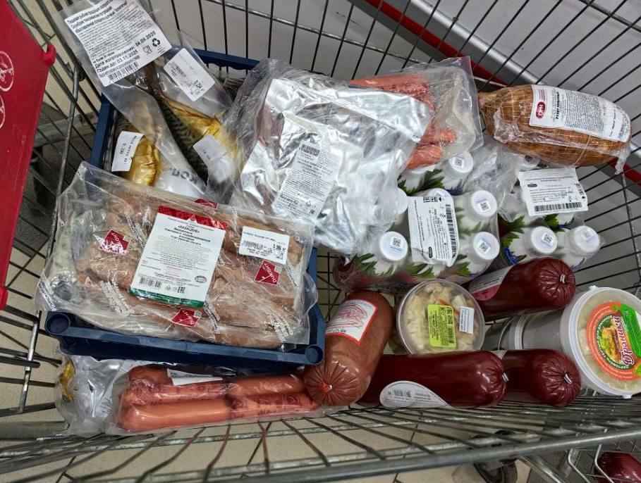 МАРТ оштрафовал Светофор, Доброцен и другие сети за просрочку