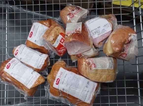 МАРТ оштрафовал Светофор, Доброцен и другие сети за просрочку