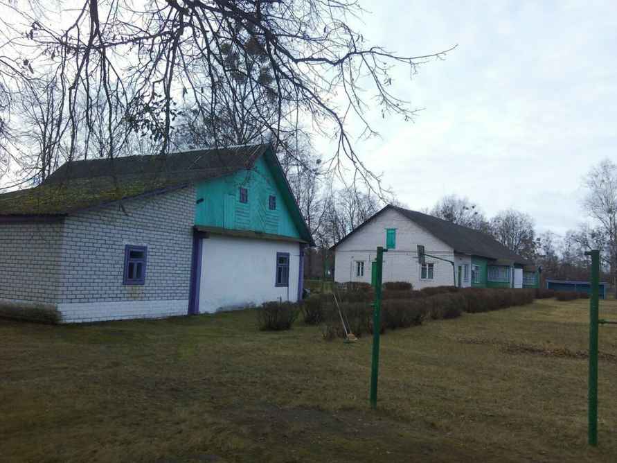 Многодетная мама купила детский лагерь под Гродно, чтобы жить там всей семьёй