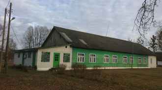 Многодетная мама купила детский лагерь под Гродно, чтобы жить там всей семьёй