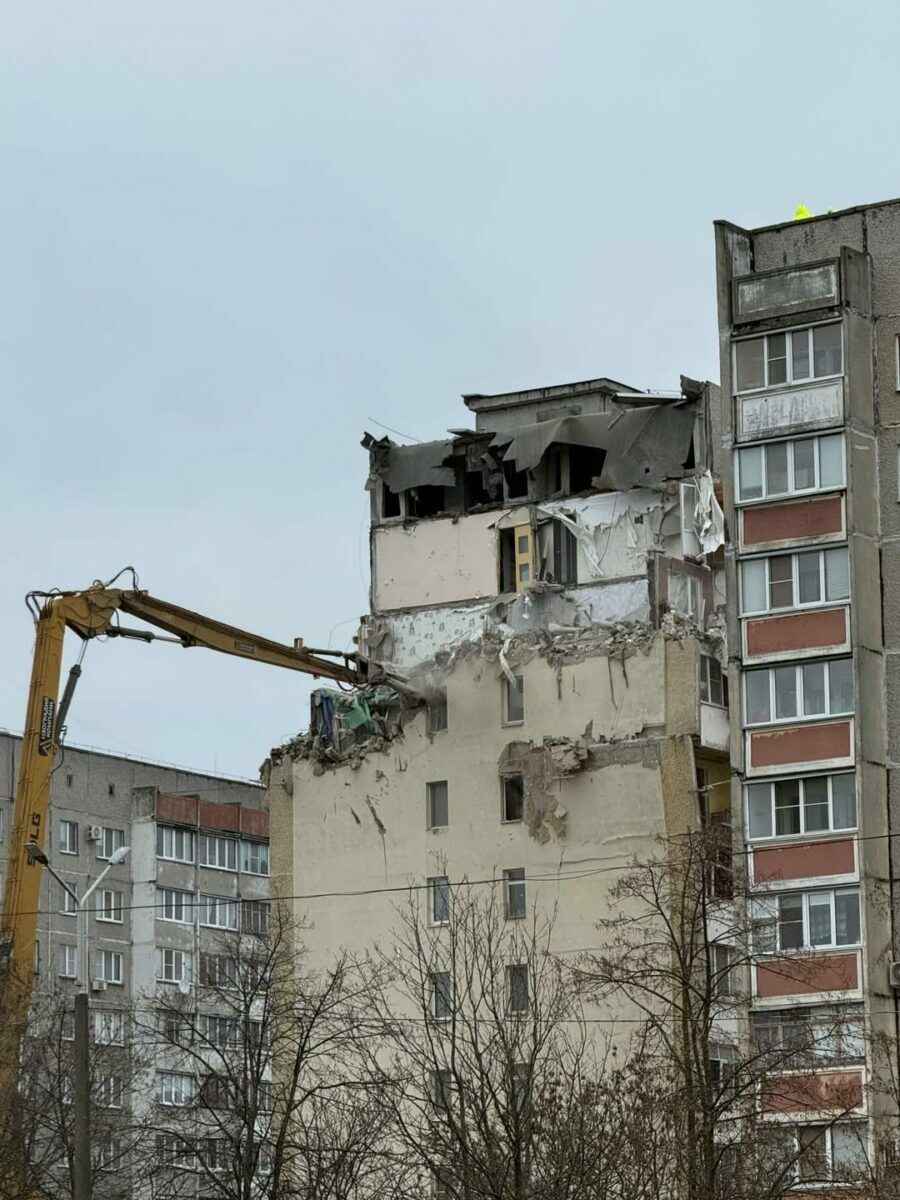 Жильцов пострадавшего дома в Гомеле предупредили о новых дефектах