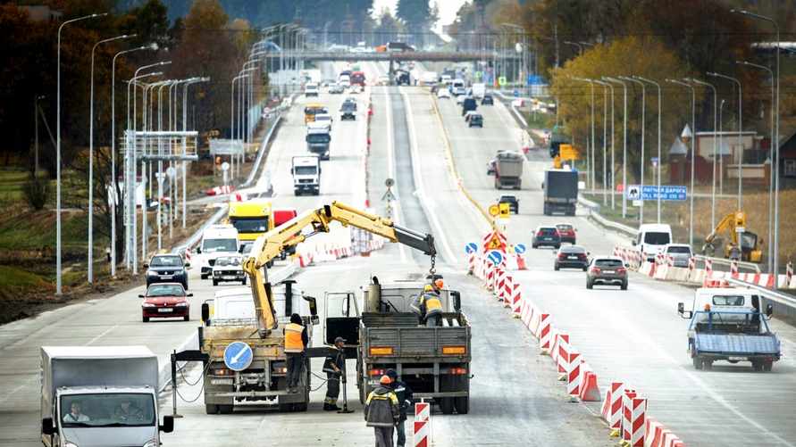 Совмин утвердил «переход к новому качеству дорог» в любой точке Беларуси