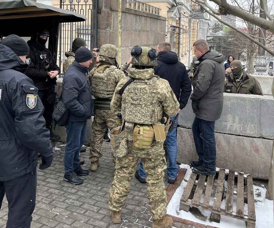 До $20 000 за голос. НАБУ назвало расценки депутатов партии Зеленского за голосование в ВР