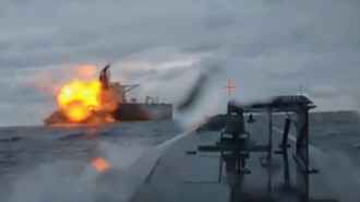 Украинские дроны подорвали ещё один танкер в Черном море