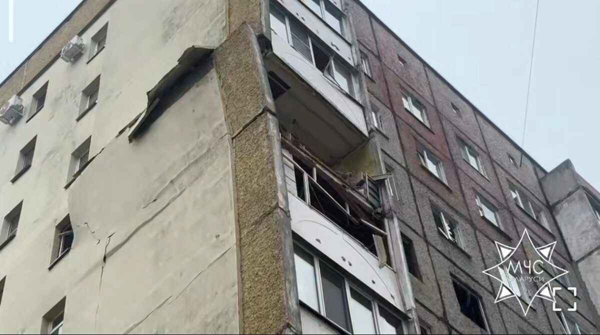 Взрыв в жилом доме в Гомеле. МЧС дало подробности