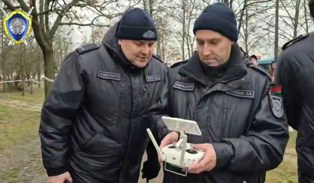 Следователи запустили квадрокоптер у дома в Гомеле, где обрушились перекрытия