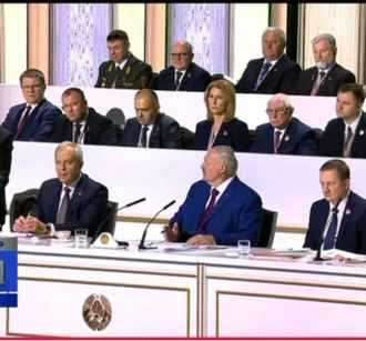 Белорусам на ВНС пообещали конкурентный белорусский смартфон через 25 лет — «Ну а что делать?»