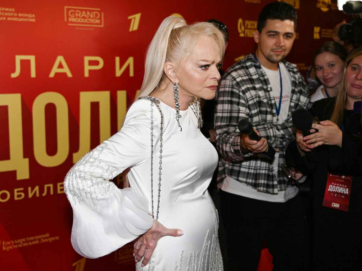 Долина отказалась предоставлять справку от психиатра. Как объяснила?