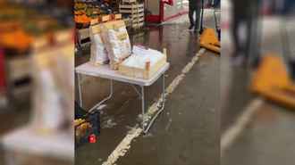 На рынке под Минском заметили в продаже «снег на Новый год». Почём?