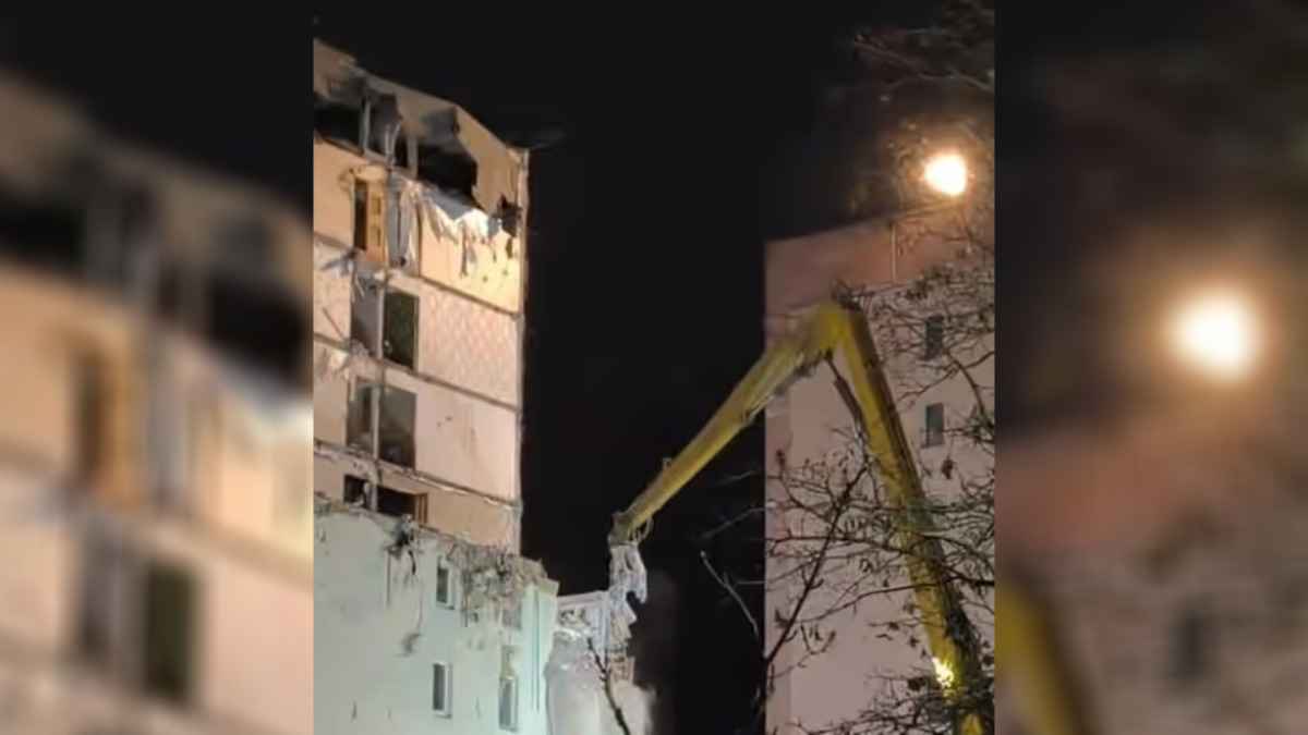 Под завалами в гомельской многоэтажке нашли тело погибшей женщины