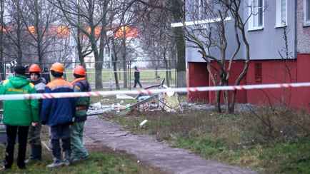 Трещины в детсаде и поврежденные машины. Власти Гомеля оценили масштаб последствий взрыва