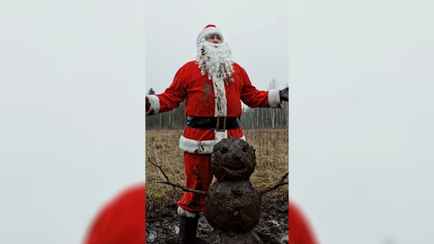 Видео коричневого снеговика набрало 3,3 млн просмотров — «В Беларуси каждый год так»