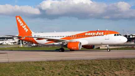 Семья тайно принесла на борт пассажирского самолёта тело умершей бабушки