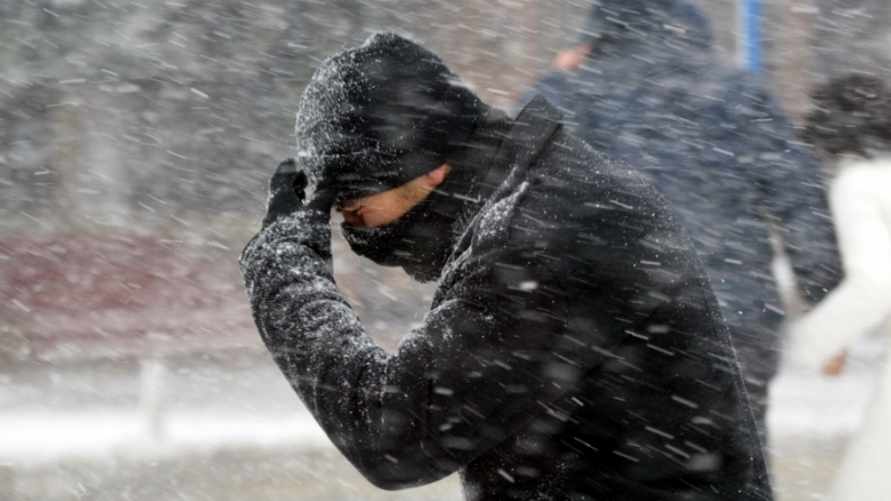 Белгидромет объявил оранжевый уровень опасности из-за ветра до 86 км/ч