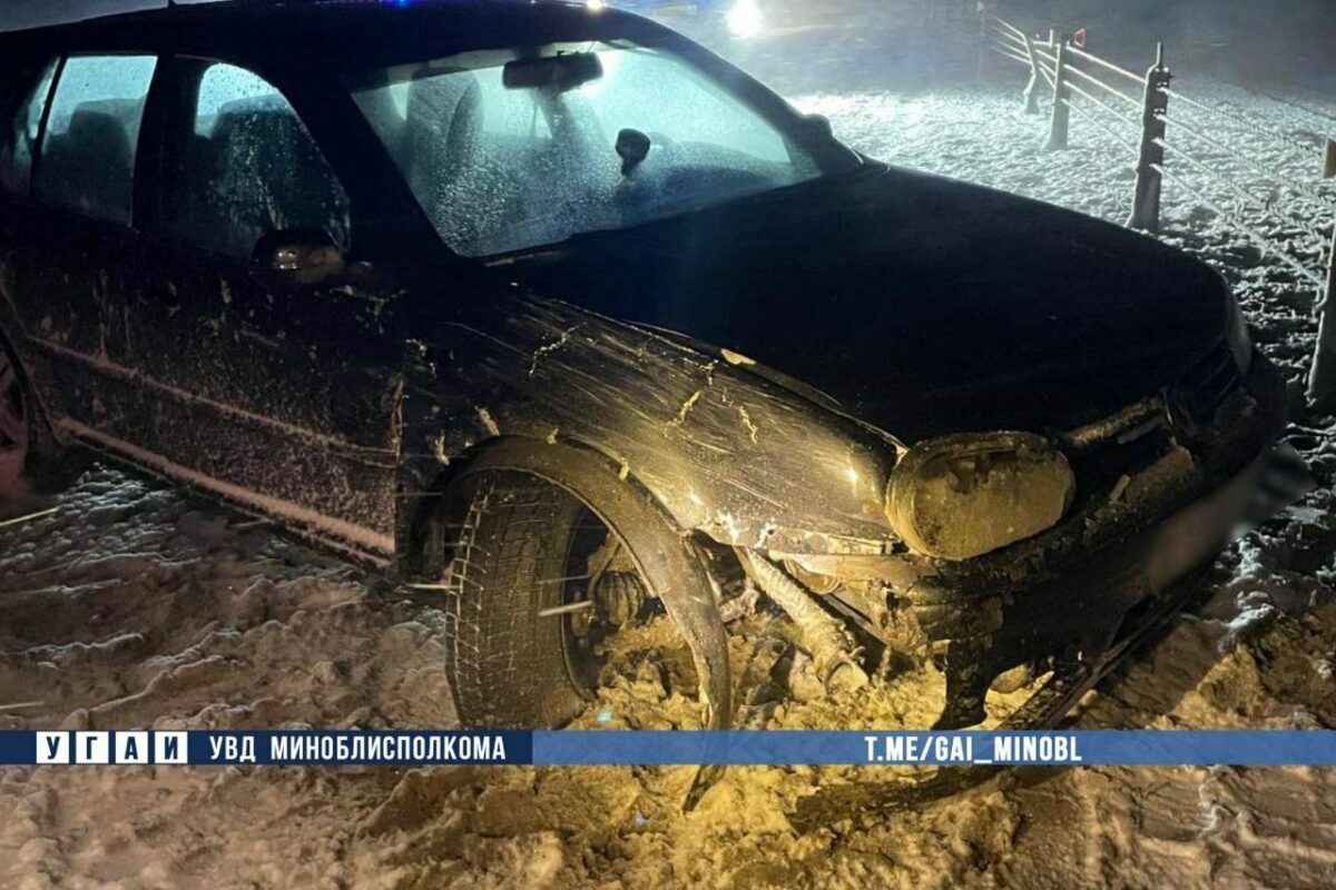 В снежном ДТП под Червенем пострадали 9 авто