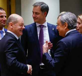 ЕС решил дать Украине 90 млрд евро, но не российских