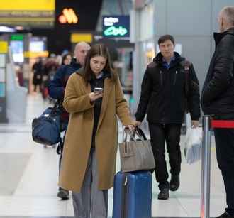 Russia pledges to lift Belarusian SIM card block by year-end – Ministry of Communications