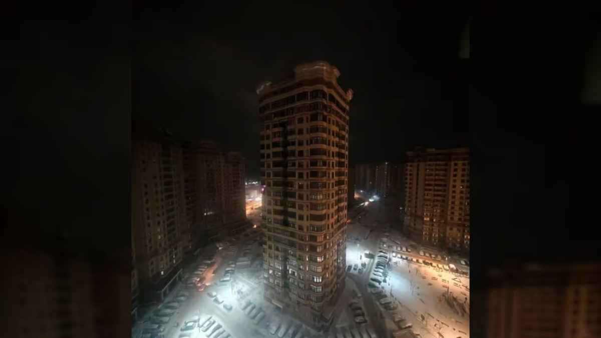 В Подмосковье 120 тыс. человек остались без света. Энерегетики назвали причину