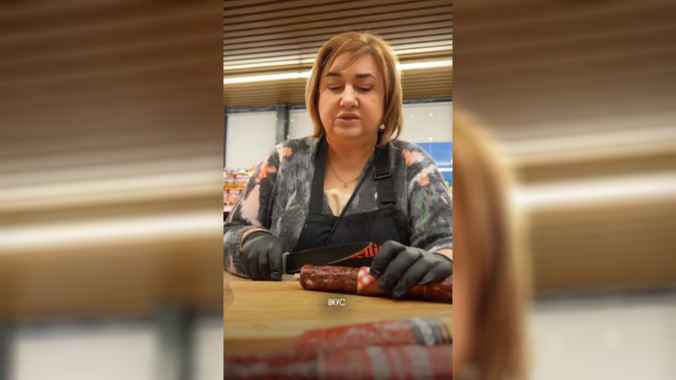 Директор мясокомбината рассказала, как правильно резать колбасу — «Профессионалы берут по $100 в час»
