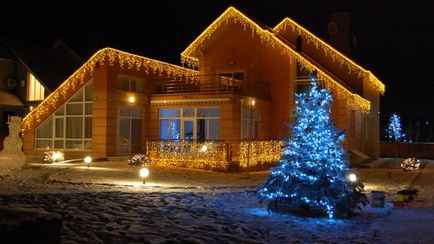 Может ли МЧС оштрафовать за гирлянду на доме? В МЧС объяснили, каким документом запастись белорусам