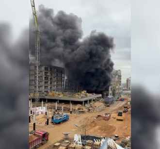 Столб чёрного дыма заметили на стройке в экспериментальном ЖК в Минске