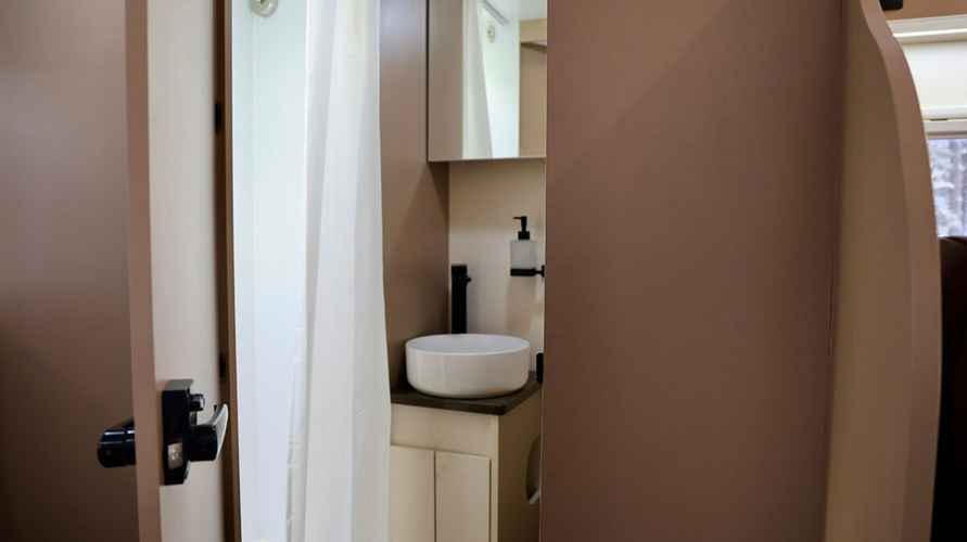 Альтернатива арендному жилью? МАЗ показал дом на колесах