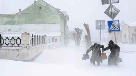 МАРТ опубликовал целый список телефонов для жалоб на магазины