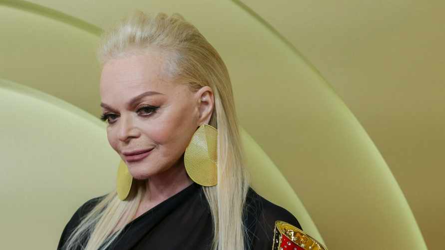 Долина отказалась выезжать из проданной квартиры