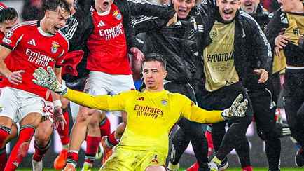 Украинский вратарь забил гол «Реалу» и вывел «Бенфику» в плей-офф ЛЧ