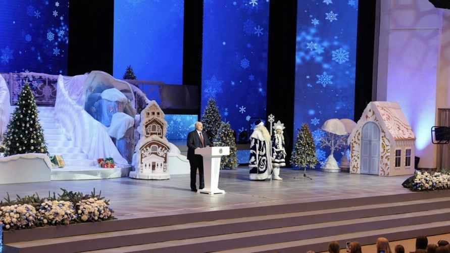 Лукашенко объявил 2026 год "Годом белорусской женщины". Что это значит