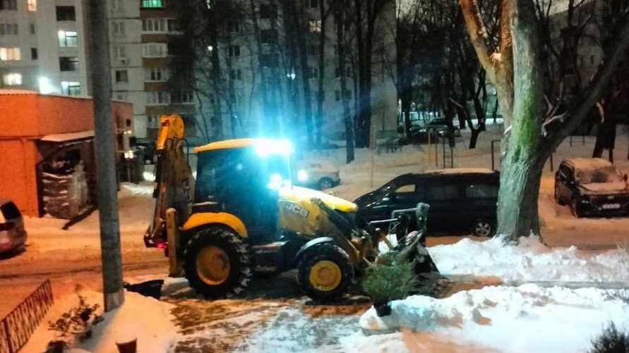 ЖКХ накануне прихода циклона "Улли" дало минчанам обещание - "Мы понимаем"