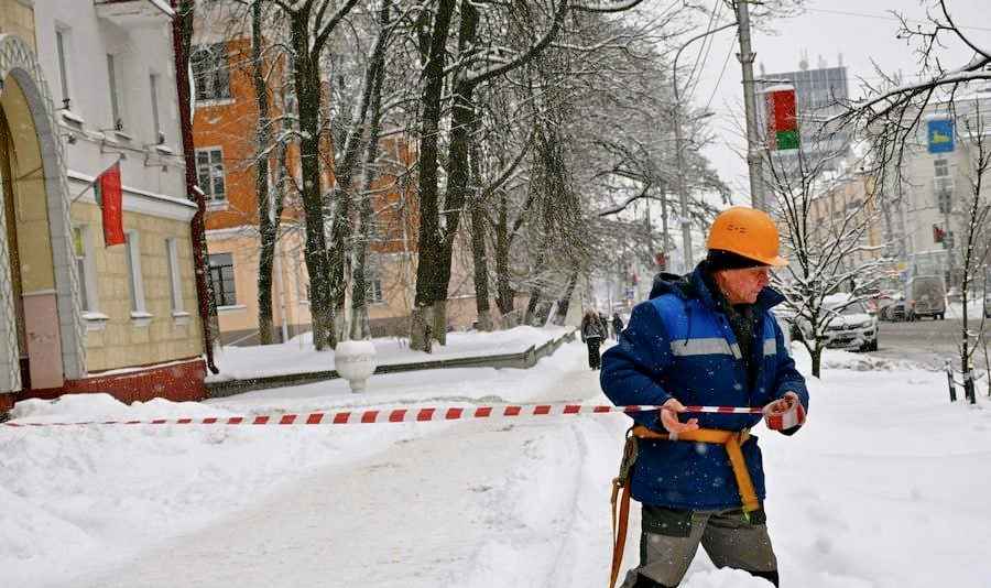 Сначала электричество, потом вода. В Гомеле за день произошло сразу две аварии