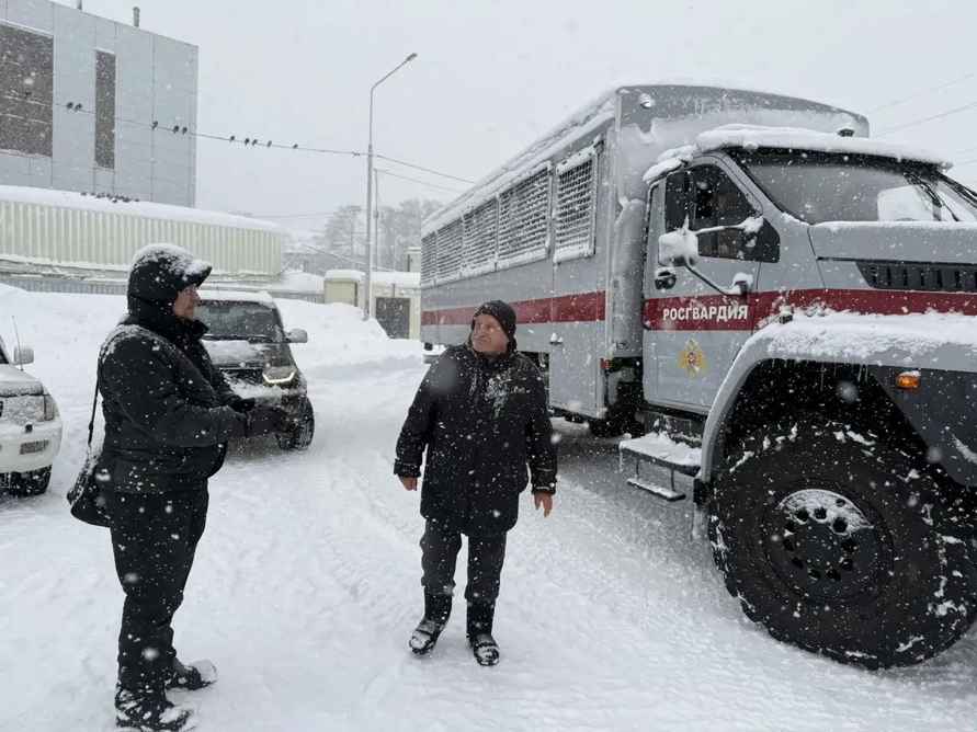 На российской Камчатке для перевозки пассажиров привлекли автозаки