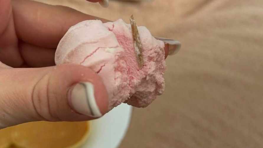 Белоруска нашла в бобруйском зефире "какие-то деревяшки". "Красный пищевик" ответил, что это было