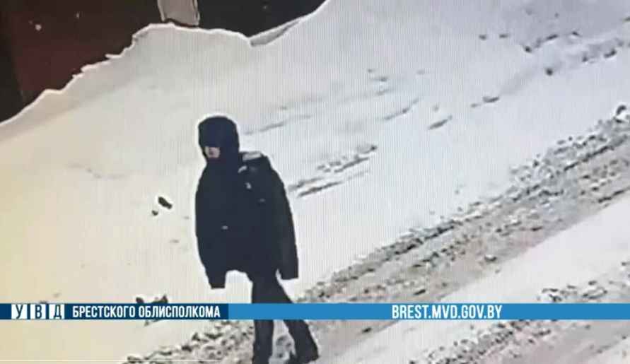 Жителей Брестчины попросили смотреть по сторонам в общественном транспорте и ТЦ