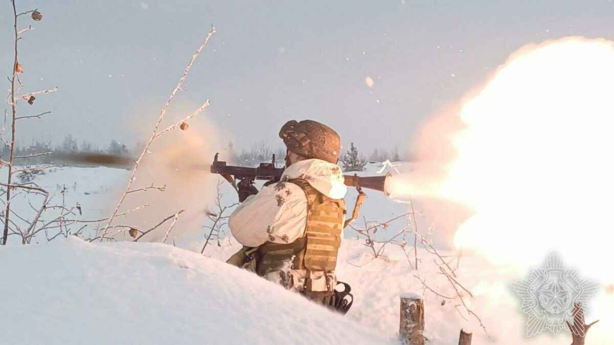 Белорусская армия начала стрельбы у границы с Литвой