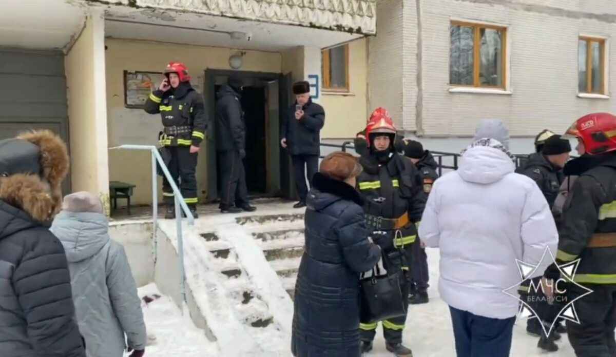 Стали известны причины провисания плиты в Витебской многоэтажке. Как починили?