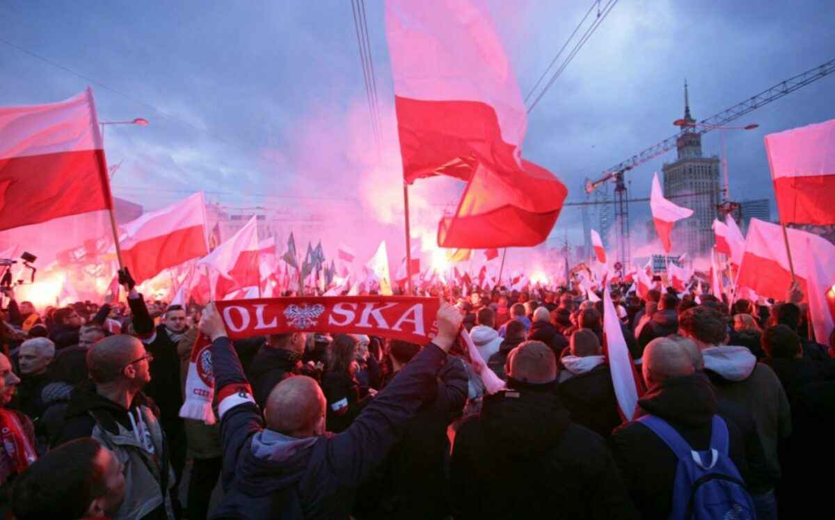 У поляков спросили, хотят ли выйти из ЕС. Результаты опроса удивили их самих